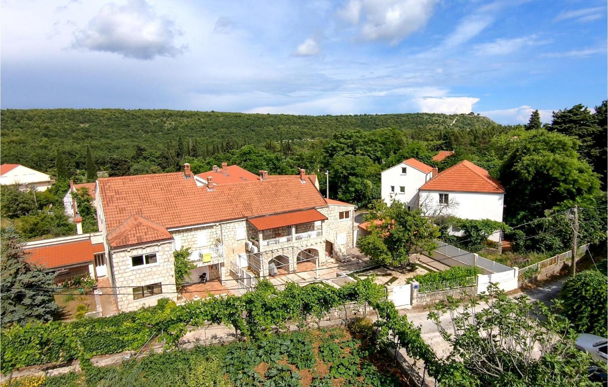 Nice Apartment In Dubrovnik With Kitchen Экстерьер фото