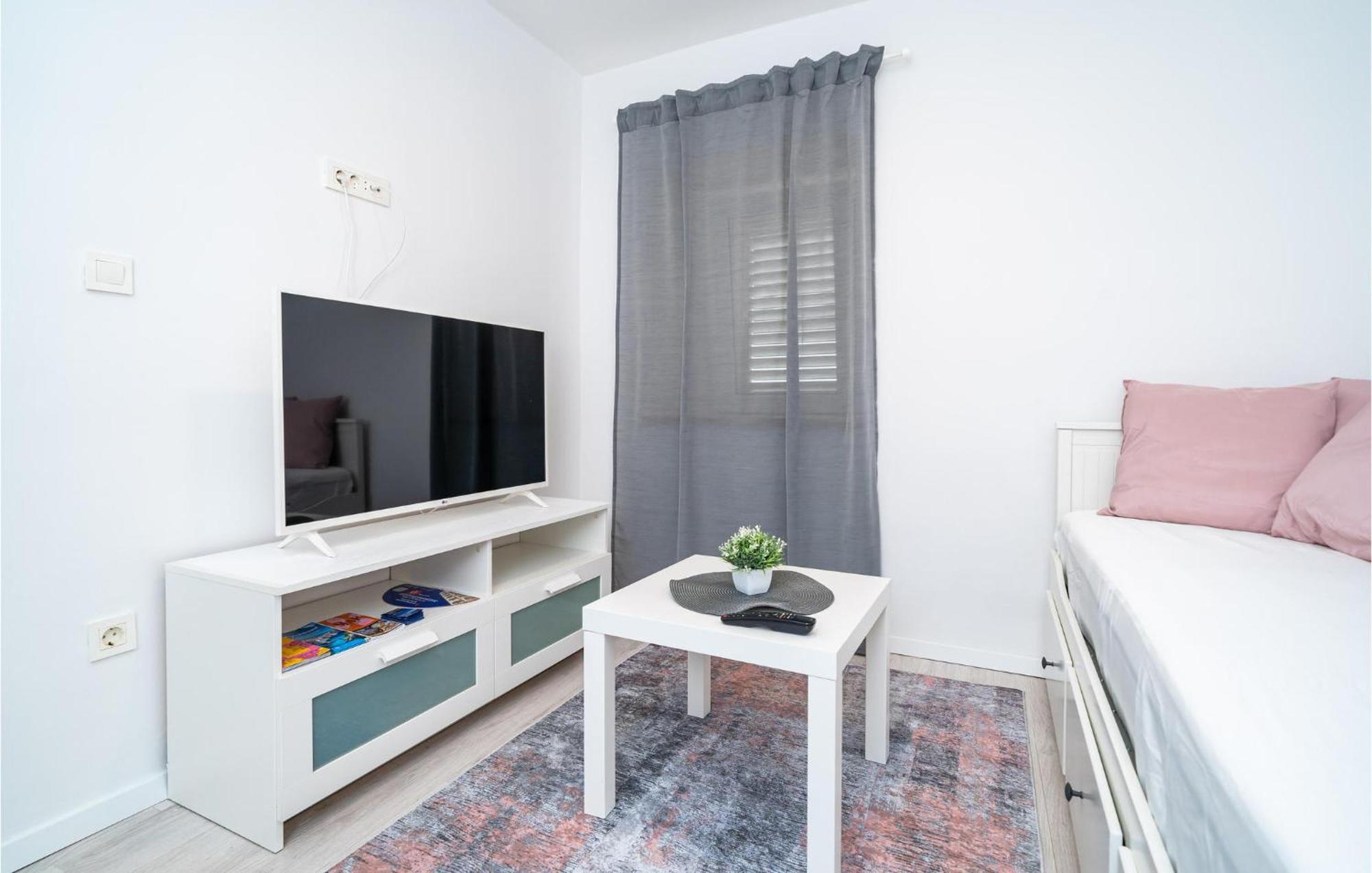Nice Apartment In Dubrovnik With Kitchen Экстерьер фото